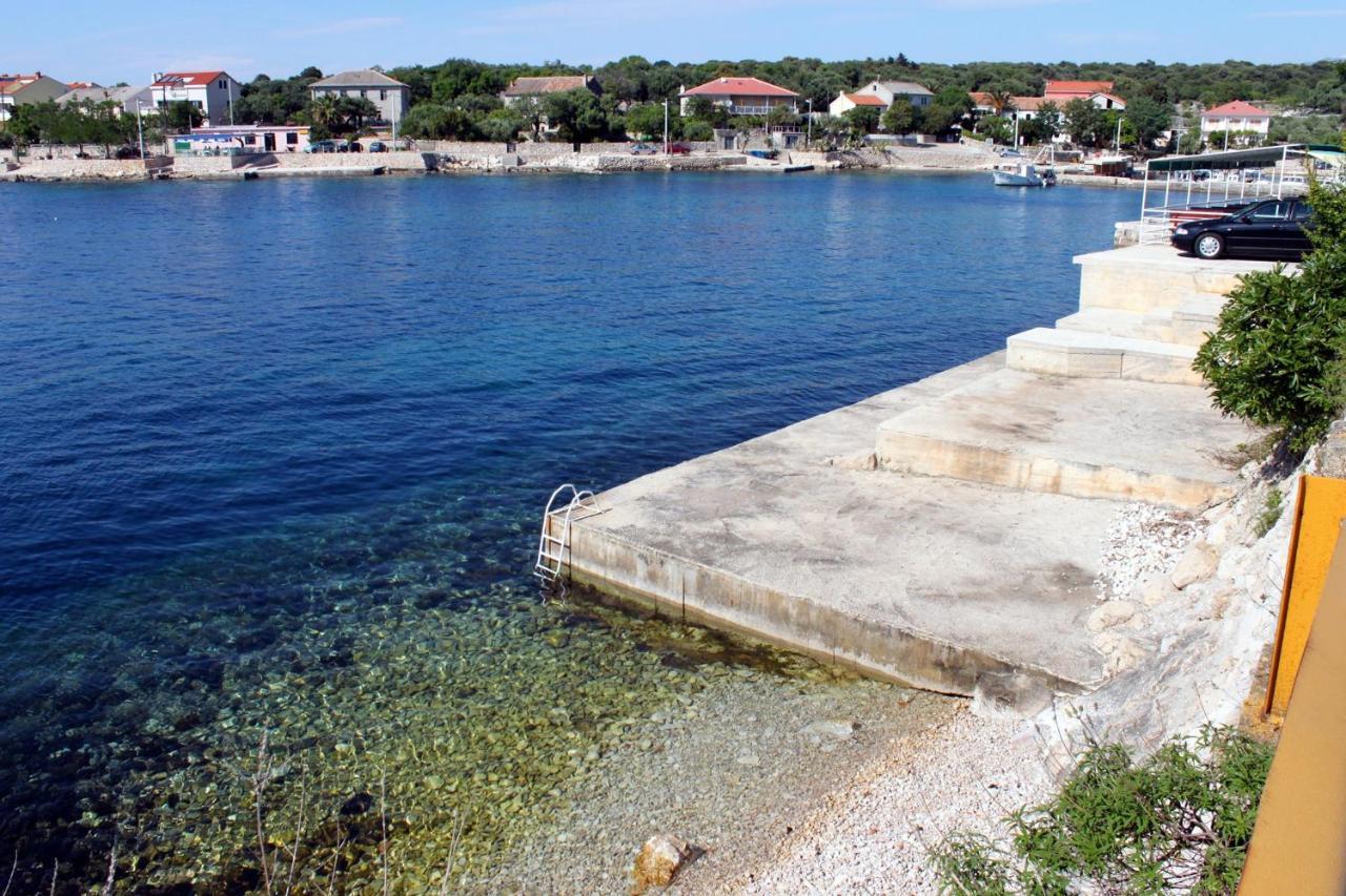 Apartments With A Parking Space Lun, Pag - 4062 룬 외부 사진