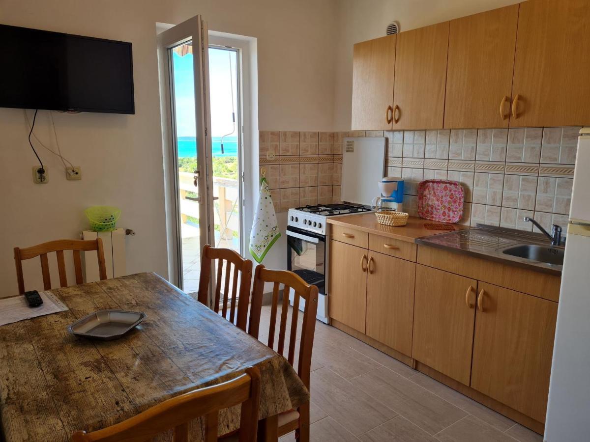 Apartments With A Parking Space Lun, Pag - 4062 룬 외부 사진