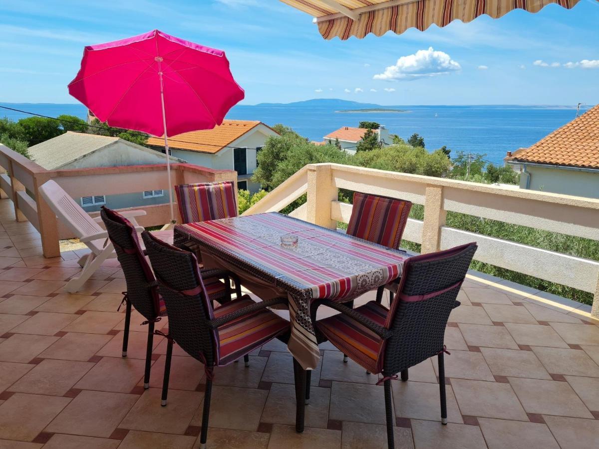 Apartments With A Parking Space Lun, Pag - 4062 룬 외부 사진